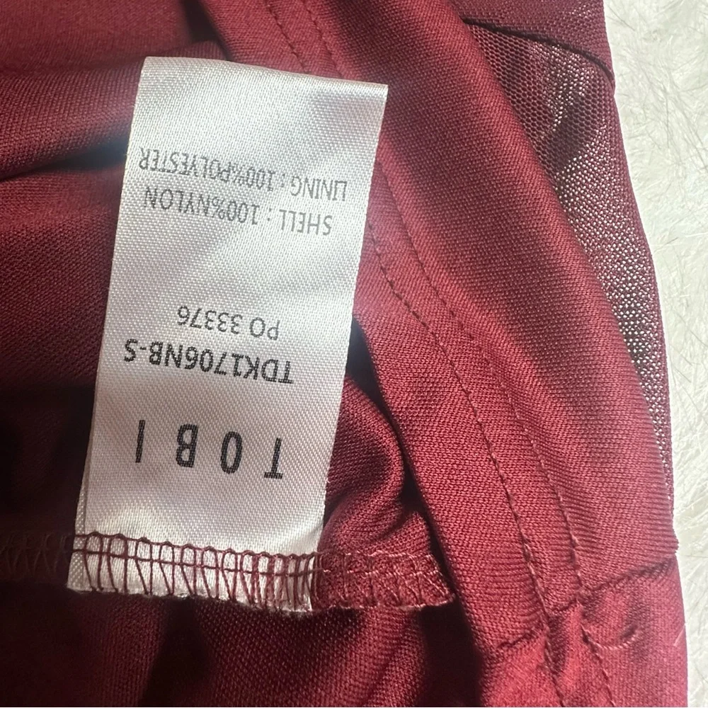 Tobi Women's Wine Always Around Skater Dress. sz xsmall